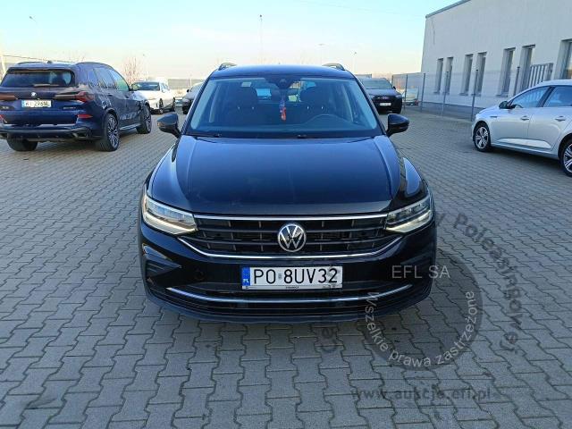 2 - Volkswagen Tiguan 1.5 TSI EVO Life DSG 2021r. PO8UV32 UWAGA!! Pojazd znajduje się w lokalizacji: Warszawa, Al. Krakowska 7, 02-183 Warszawa