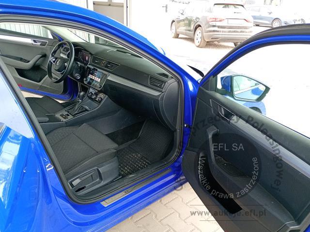 11 - SKODA Superb 2.0 TDI SCR Ambition DS 2023r. WZ738GC Pojazd znajduje się w firmie ARCTOS GROUP sp. z o.o. Al. Krakowska 7, 02-183 Warszawa