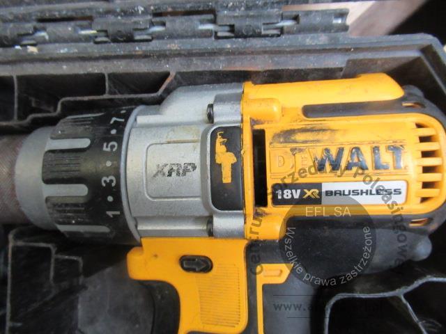 4 - Wiertarko wkrętarka DEWALT DCD 996