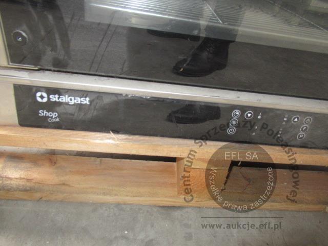 6 - Piec konwekcyjny z garownią Stalgast