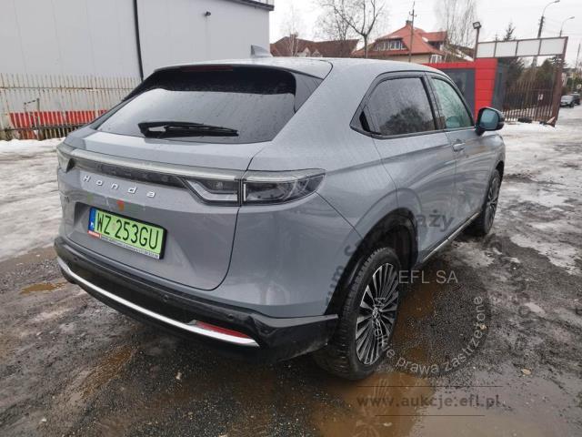 3 - Honda e:Ny1 Elegance Hatchback 2023r. WZ253GU Pojazd znajduje się w firmie ARCTOS GROUP sp. z o.o. Al. Krakowska 7, 02-183 Warszawa