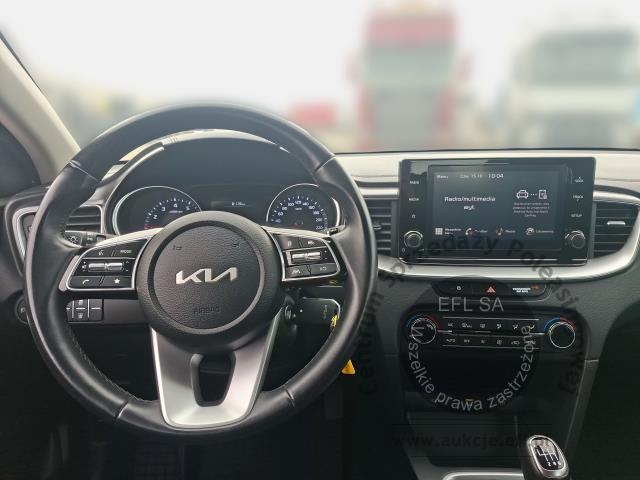 10 - EFL FINANCE KIA CEED 1.0 T-GDI 120KM HATCHBACK 2022r.