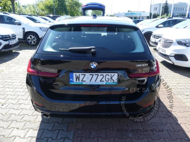 6 - BMW 320i Touring Automat 2023r. WZ772GK UWAGA!! Pojazd znajduje się w firmie AUTO MOTO CENTRUM sp. z o.o. ul. Ostrowska 328 (przy Trasie Katowickiej) 61-312 Poznań