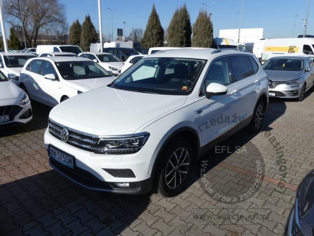1 - Volkswagen Tiguan Allspace 1.5 TSI DSG 2020r. WW575SM Pojazd znajduje się w firmie AUTO MOTO CENTRUM sp. z o.o. ul. Ostrowska 328 (przy Trasie Katowickiej) 61-312 Poznań