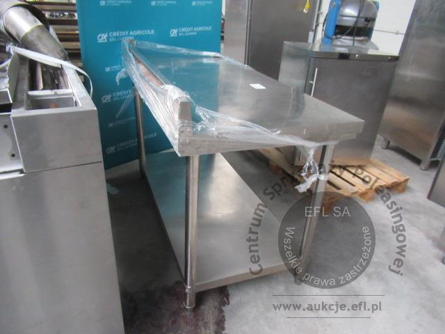 3 - Stół centralny z półką i z rantem 1400x700x850