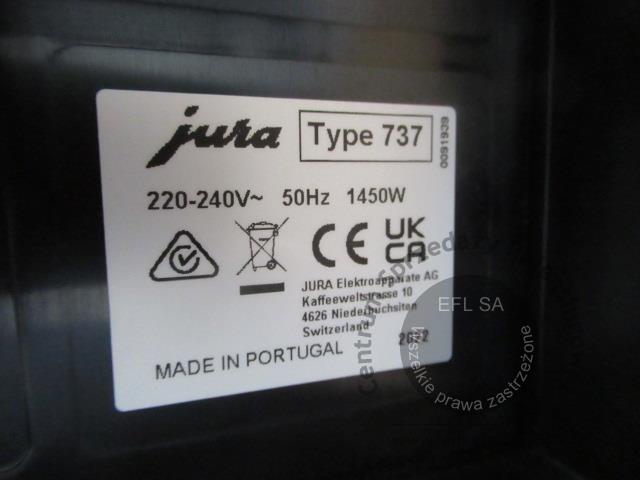 12 - Automatyczny ekspres do kawy Jura WE8