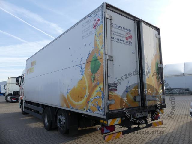 4 - MAN TGX 26.420 6X2-2 LL AUTOMAT 2017r.