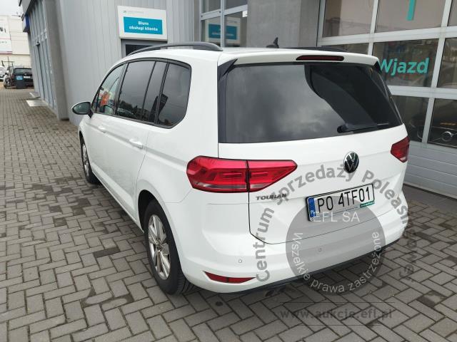 2 - Volkswagen Touran 2.0 TDI BMT Comfortline 2021r. PO4TF01 UWAGA!! Pojazd znajduje się w lokalizacji: Jawornik 90, Myślenice 32-400