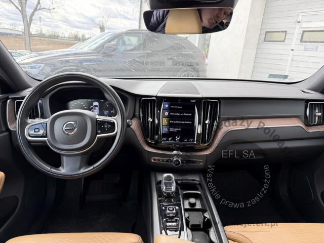 14 - VOLVO XC60 B5 D AWD Inscription aut 2021r. GD751XT Pojazd znajduje się w firmie MDM AUTO sp. z o.o. ul. Morska 78A, 81-225 Gdynia