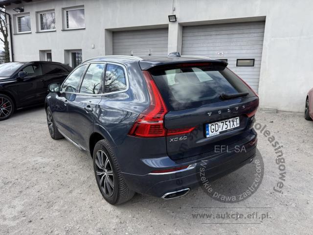 7 - VOLVO XC60 B5 D AWD Inscription aut 2021r. GD751XT Pojazd znajduje się w firmie MDM AUTO sp. z o.o. ul. Morska 78A, 81-225 Gdynia