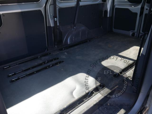 10 - PEUGEOT EXPERT TRAVELLER 2.0 HDI 2018r.