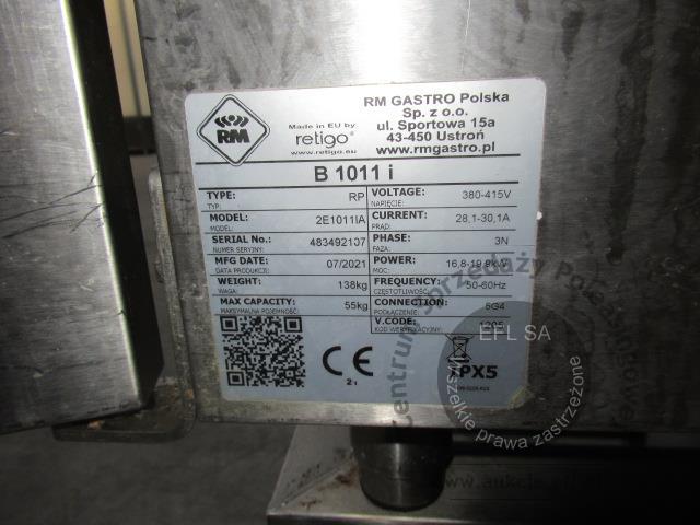 11 - Elektryczny piec konwekcyjno parowy RM GASTRO 2021r.