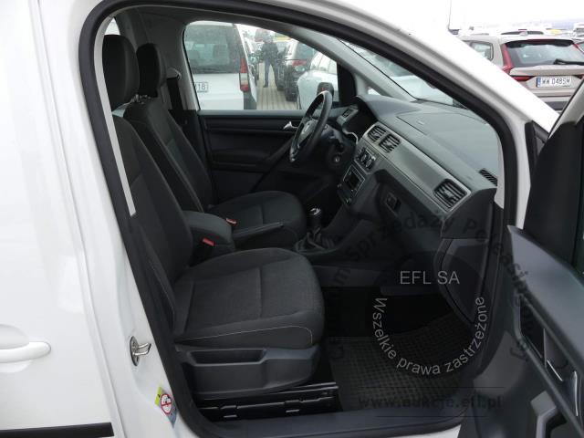 8 - Volkswagen Caddy Maxi 2.0 TDI Trendline 2020r. DW5LJ54 UWAGA!! Pojazd znajduje się w lokalizacji: Warszawa, Al. Krakowska 7, 02-183 Warszawa