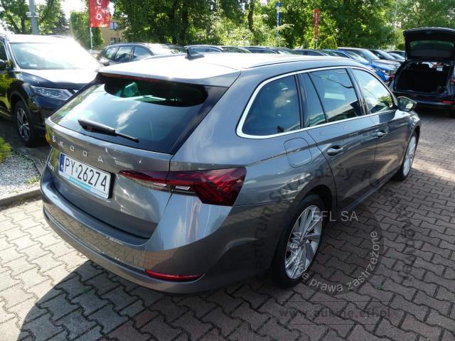 3 - Skoda Octavia 2.0 TDI Style DSG Komb 2023r. PY26274 AUTO MOTO CENTRUM Sp. z o.o. Poznań 61-312, ul. Ostrowska  328