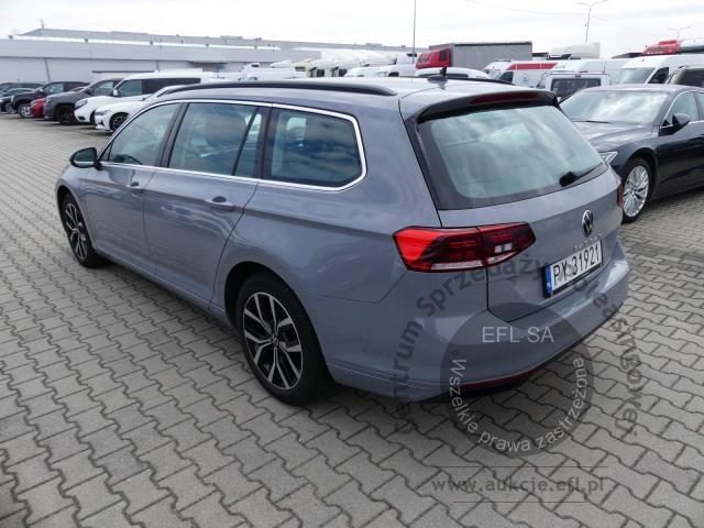 13 - VOLKSWAGEN  PASSAT VARIANT 2.0 TDI 150KM 2023r.