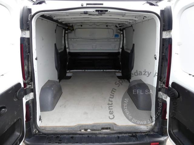 12 - RENAULT TRAFIC 2.0 DCI 120KM FURGON 2021r.