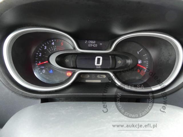3 - RENAULT TRAFIC 2.0 DCI 120KM FURGON 2021r.