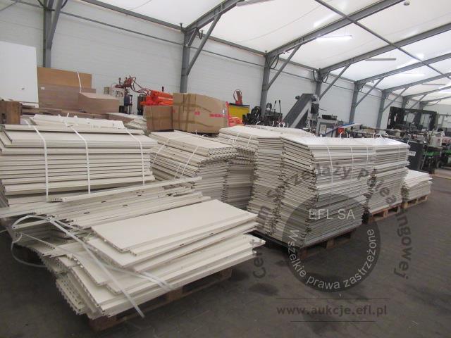 1 - Regały i meble sklepowe wg specyfikacji