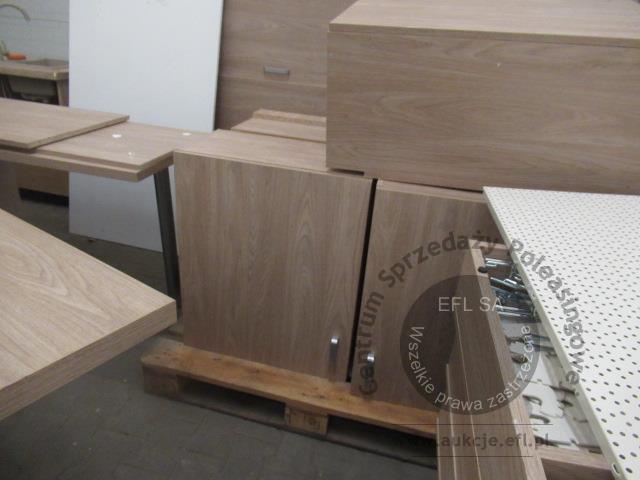19 - Regały i meble sklepowe wg specyfikacji
