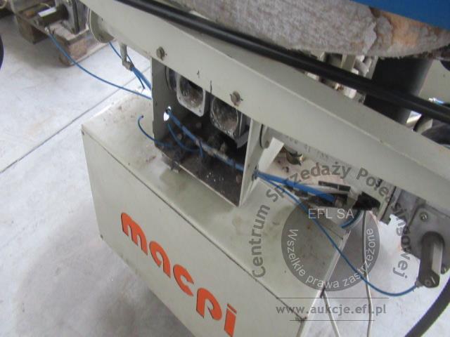 14 - Linia do prasowania odzieży - marynarek, żakietów