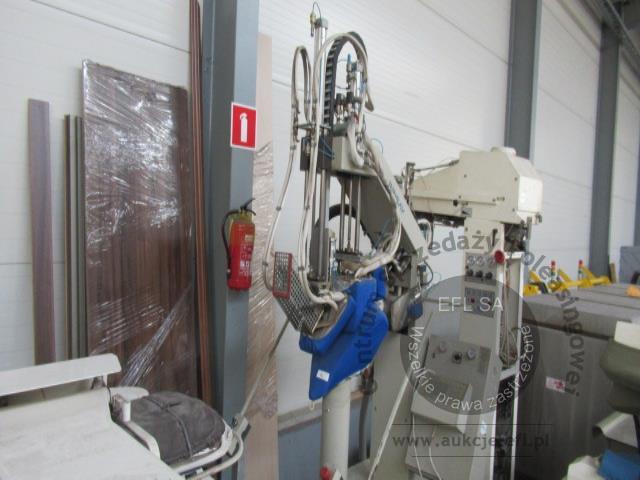 57 - Linia do prasowania odzieży - marynarek, żakietów