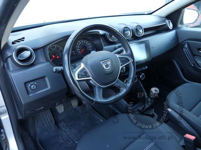 5 - Dacia Duster 1.5Blue dCi Comfort 4WD 2022r. DW8TM42 Magnice