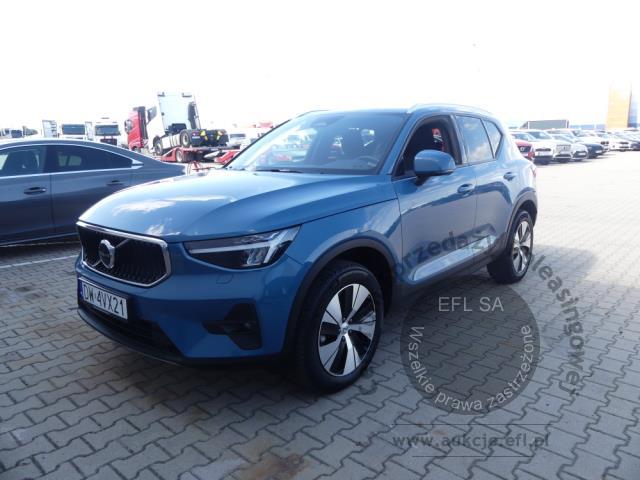 1 - VOLVO XC40 B3 Core Automat Kombi 2023r. DW4VX21 Pojazd znajduje się w firmie MDM AUTO sp. z o.o. ul. Morska 78A, 81-225 Gdynia