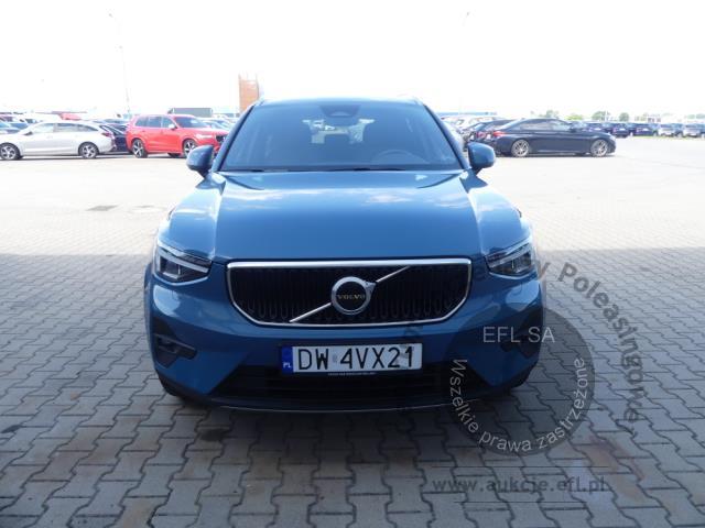 3 - VOLVO XC40 B3 Core Automat Kombi 2023r. DW4VX21 Pojazd znajduje się w firmie MDM AUTO sp. z o.o. ul. Morska 78A, 81-225 Gdynia