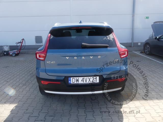 5 - VOLVO XC40 B3 Core Automat Kombi 2023r. DW4VX21 Pojazd znajduje się w firmie MDM AUTO sp. z o.o. ul. Morska 78A, 81-225 Gdynia