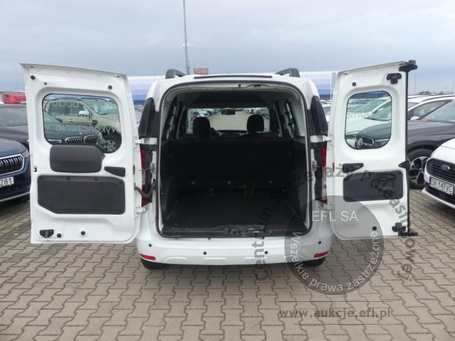 11 - DACIA DOKKER 1,5 DCI 90KM 2015r.