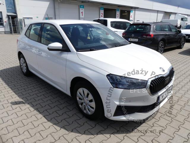 2 - Skoda Fabia 1.0 Ambition Hatchback 2023r. DW5UE69 Pojazd znajduje się w firmie MDM AUTO sp. z o.o. ul. Morska 78A, 81-225 Gdynia