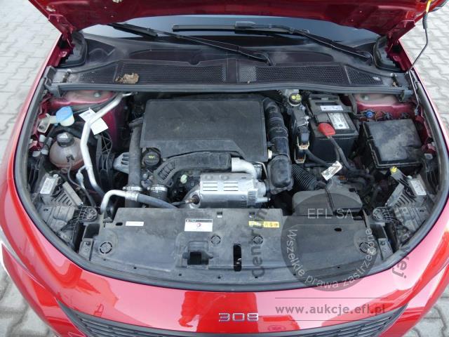 3 - PEUGEOT  308 ALLURE PACK 1.2 PURETECH  2022r.
