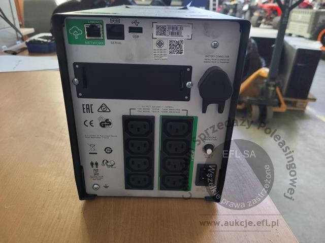 3 - Zasilacz awaryjny UPS  APC Smart  SMT1500IC