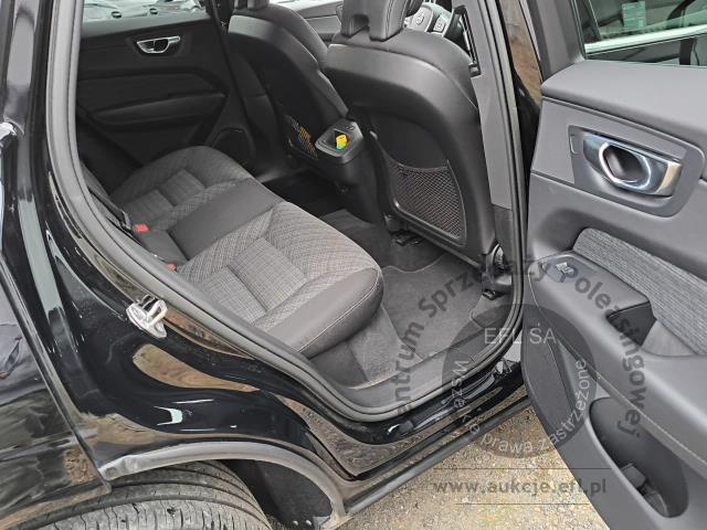 10 - VOLVO XC60 B4 D AWD Core aut 2022r. WW942TF UWAGA!! Pojazd znajduje się w firmie Arctos Sp. z o.o. Warszawa, Al. Krakowska 7, 02-183 Warszawa
