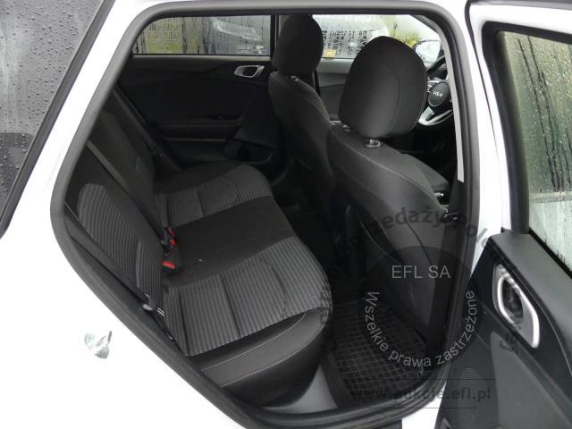 8 - Kia Cee'd 1.5 T-GDI M Kombi 2022r. PY05461  DW5SL38 UWAGA!! Pojazd znajduje się w firmie AUTO MOTO CENTRUM sp. z o.o. ul. Ostrowska 328 (przy Trasie Katowickiej) 61-312 Poznań