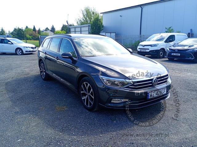 2 - Volkswagen  Passat  2023r. WZ428GF Pojazd znajduje się w firmie ARCTOS GROUP sp. z o.o. Al. Krakowska 7, 02-183 Warszawa