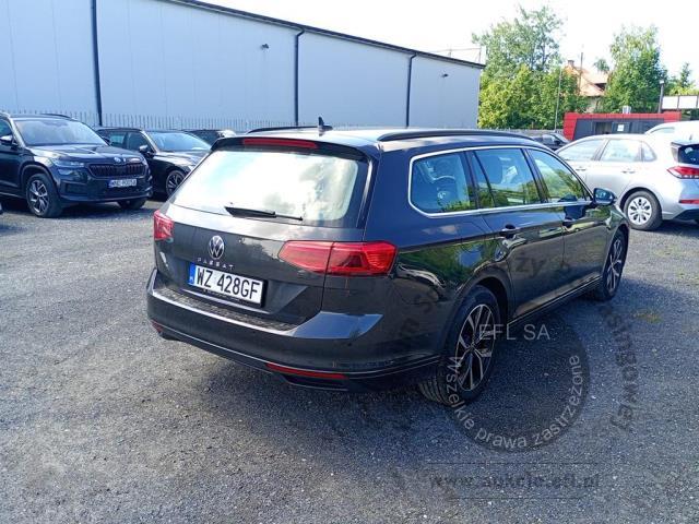 4 - Volkswagen  Passat  2023r. WZ428GF Pojazd znajduje się w firmie ARCTOS GROUP sp. z o.o. Al. Krakowska 7, 02-183 Warszawa