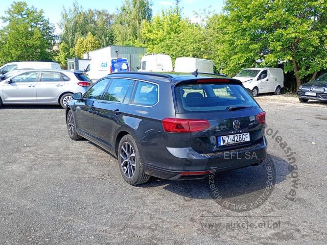 6 - Volkswagen  Passat  2023r. WZ428GF Pojazd znajduje się w firmie ARCTOS GROUP sp. z o.o. Al. Krakowska 7, 02-183 Warszawa