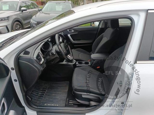 7 - Kia Ceed 1.5 T-GDI M Kombi 2022r. PY05152 UWAGA!! Pojazd znajduje się w firmie AUTO MOTO CENTRUM sp. z o.o. ul. Ostrowska 328 (przy Trasie Katowickiej) 61-312 Poznań