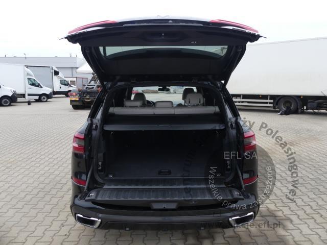 12 - BMW X5 XDRIVE 30D 265KM 2019r.