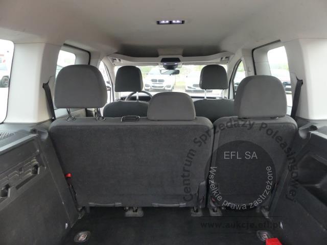 9 - Volkswagen Caddy 2.0 TDI Kombi 2021r. DW7PN80 Magnice