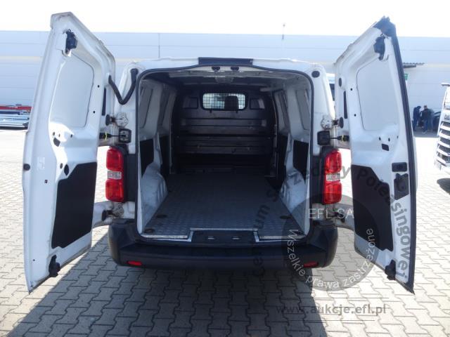 7 - Toyota ProAce Proace 2.0 D-4D Long 2022r. DW9TM77 Magnice