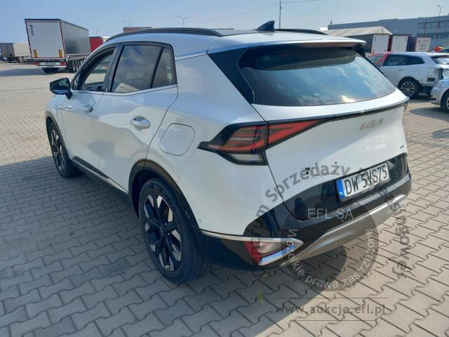 12 - KIA SPORTAGE 1.6 T-GDI PHEV AWD 2023r.