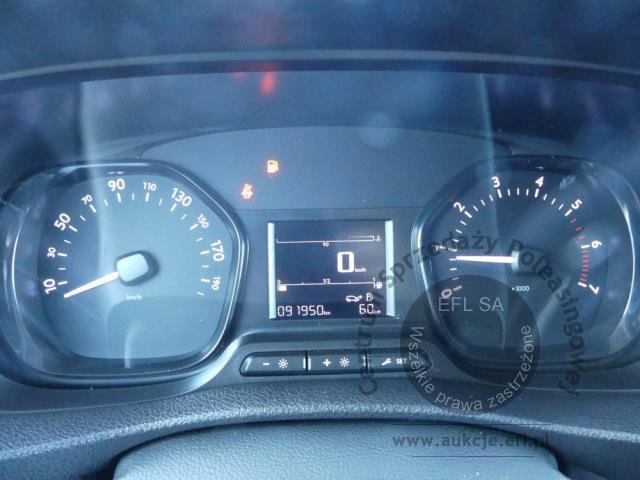 11 - Toyota Proace 2.0 D-4D 2022r. DW2SW08 Magnice