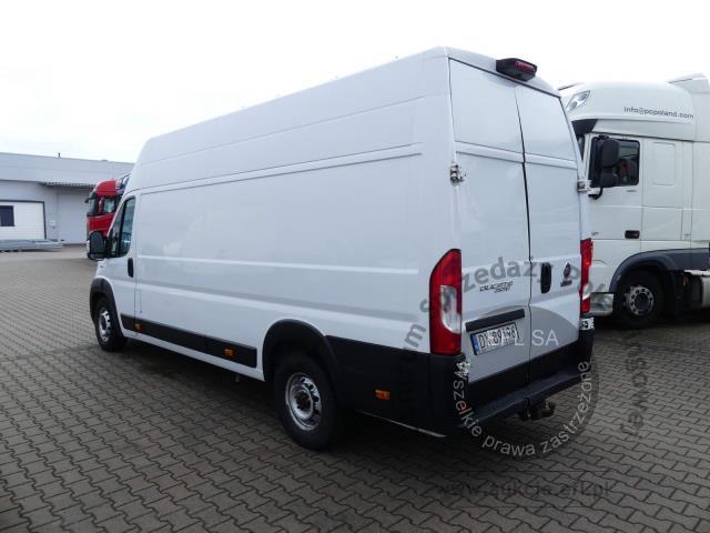 13 - FIAT DUCATO MAXI 2.3 160KM FURGON 2020r.