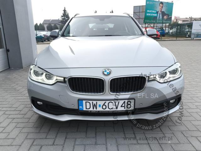 3 - BMW 320d xDrive Advantage aut 2019r. DW6CV48 UWAGA!! Pojazd znajduje się w firmie AUTO MOTO CENTRUM sp. z o.o. ul. Ostrowska 328 (przy Trasie Katowickiej) 61-312