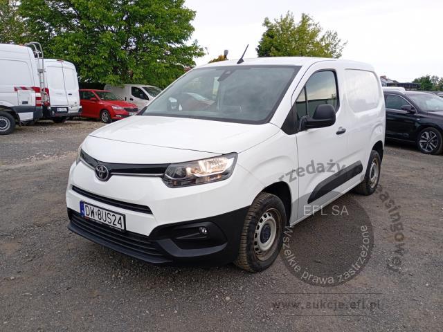 1 - Toyota Proace City 1.5 D-4D Standard  2022r. DW8US24 Pojazd znajduje się w firmie ARCTOS GROUP sp. z o.o. Al. Krakowska 7, 02-183 Warszawa