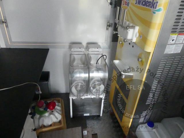 12 - Przyczepa gastronomiczna "LODY GOFRY" NIEWIADÓW B3500 2022r.