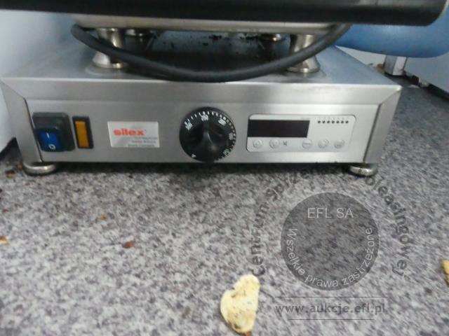 9 - Przyczepa gastronomiczna "LODY GOFRY" NIEWIADÓW B3500 2022r.