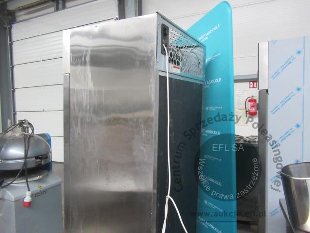 4 - Szafa chłodnicza